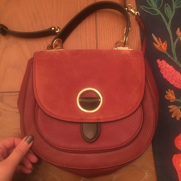 Michael Kors Handbags - Michale Kors Crossbody/ handbag